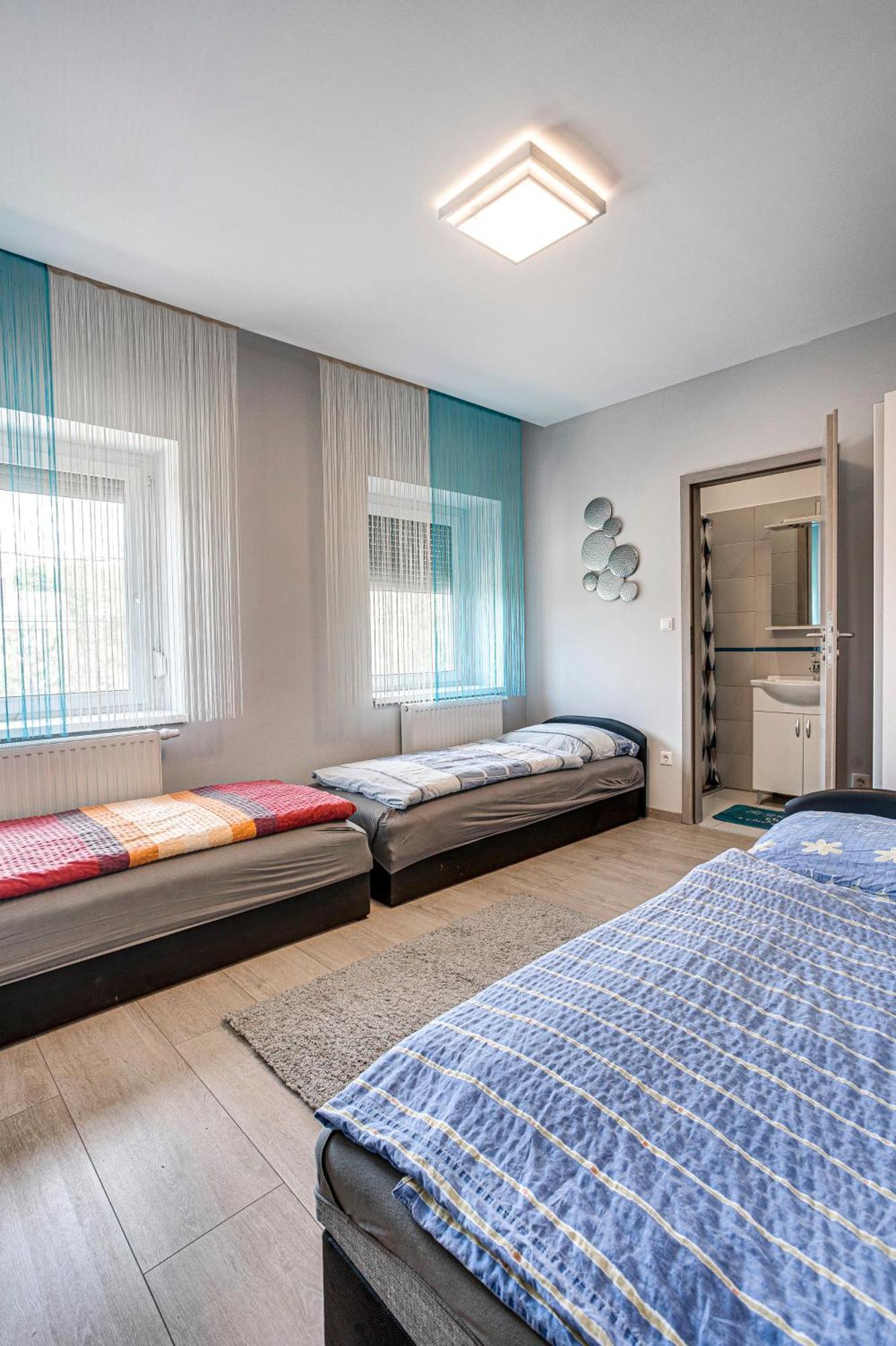 Magdi Vendeghaz A-B Apartment Celldomolk Luaran gambar