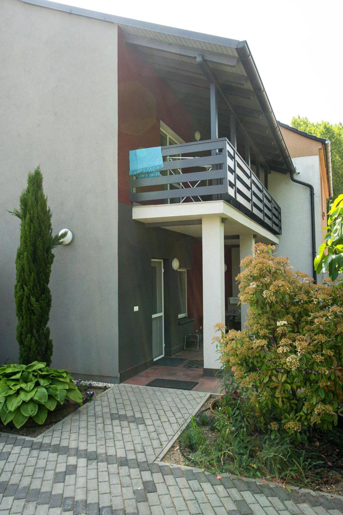 Magdi Vendeghaz A-B Apartment Celldomolk Luaran gambar