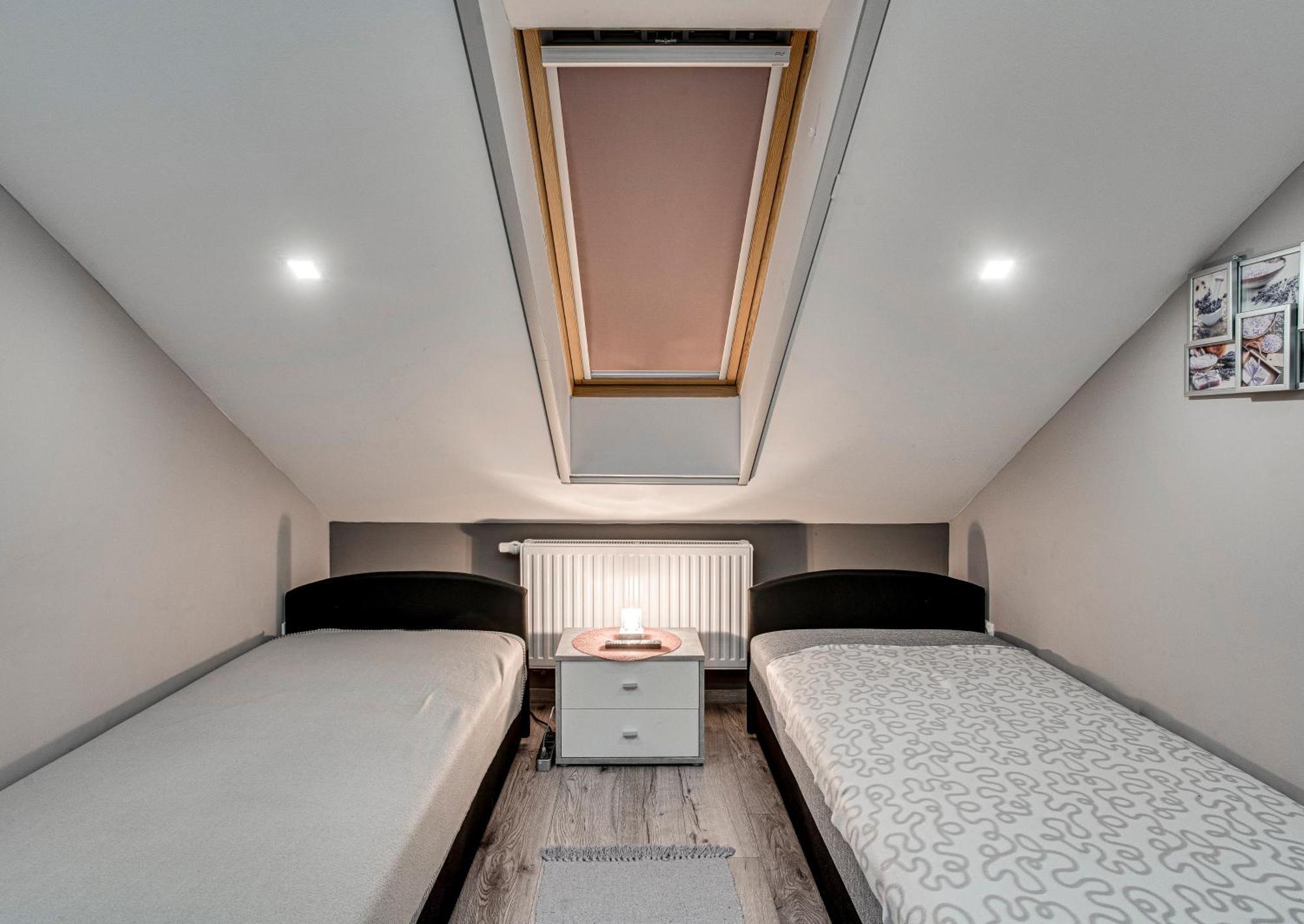 Magdi Vendeghaz A-B Apartment Celldomolk Luaran gambar
